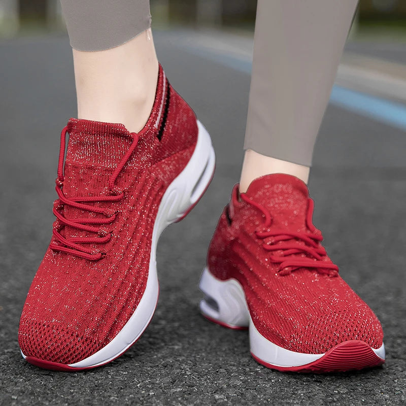 2025 New Women Walking Shoes Fashion Slip on Sock Sneakers Women Casual Breathable Wedges Shoes Ladies Loafers Flats Tenis shoes